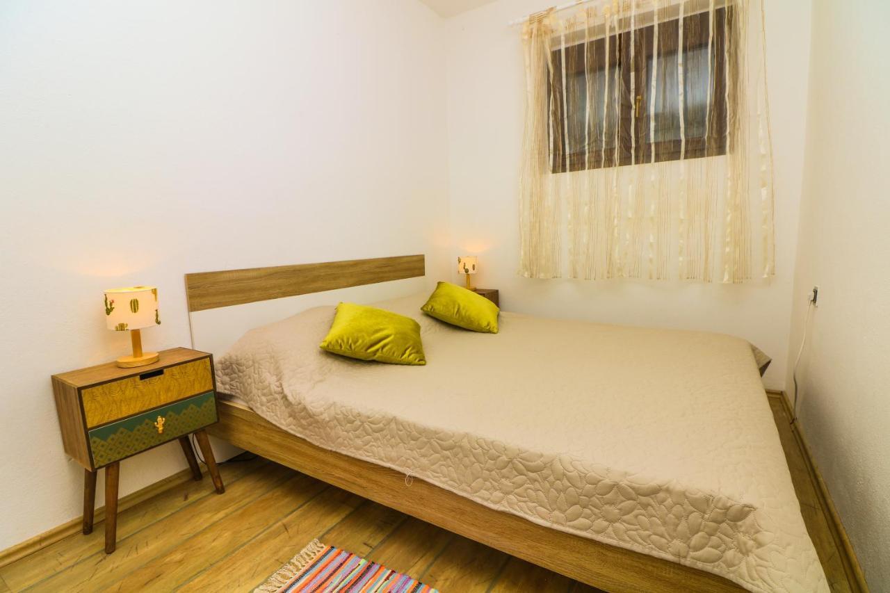 Apartments Andrea バスカ エクステリア 写真